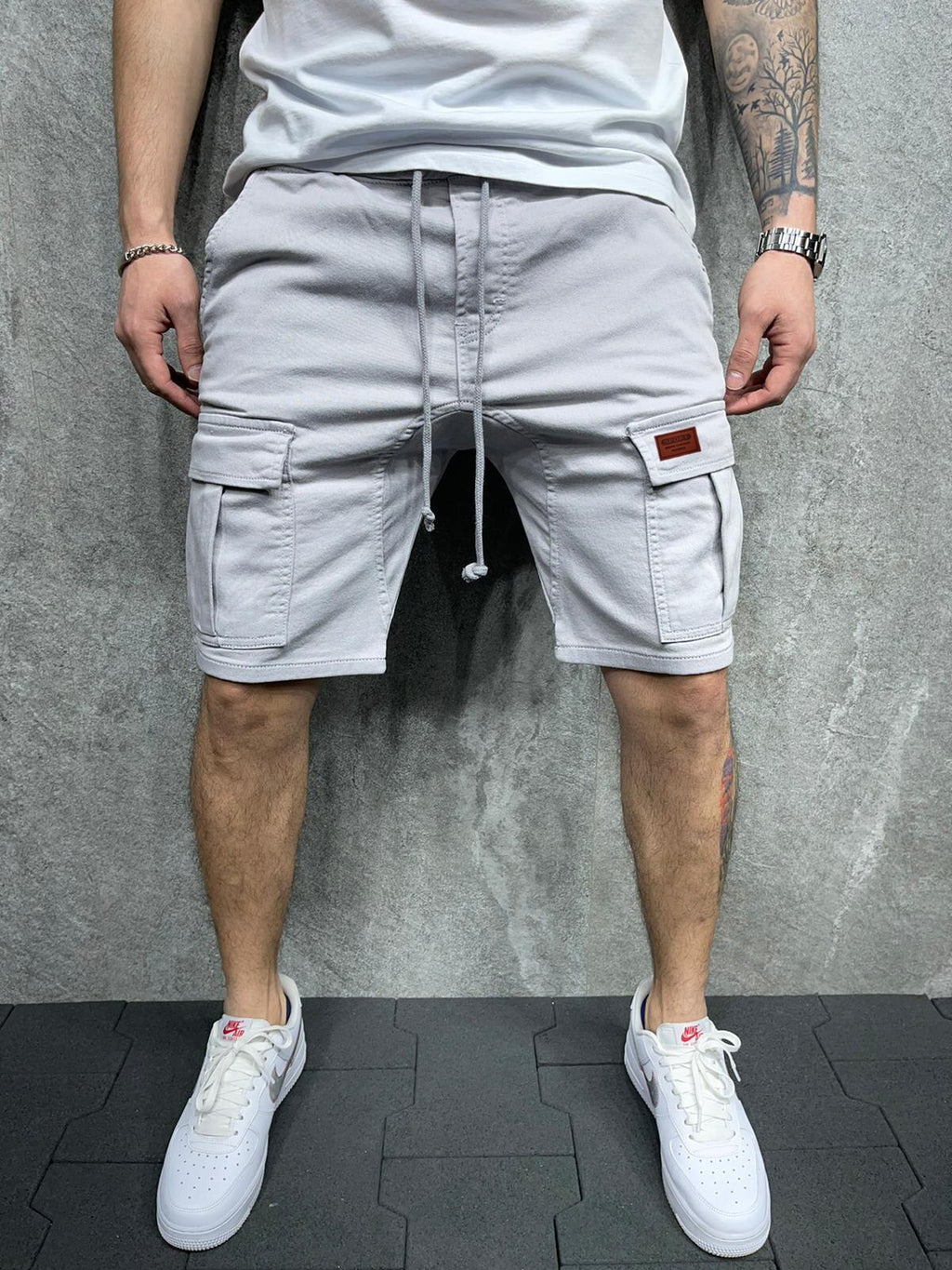New Spring Summer Men Cargo Shorts Relaxed Fit Breeches Bermuda Casual Short Pants Stick a Skin Social Cargo Short Men